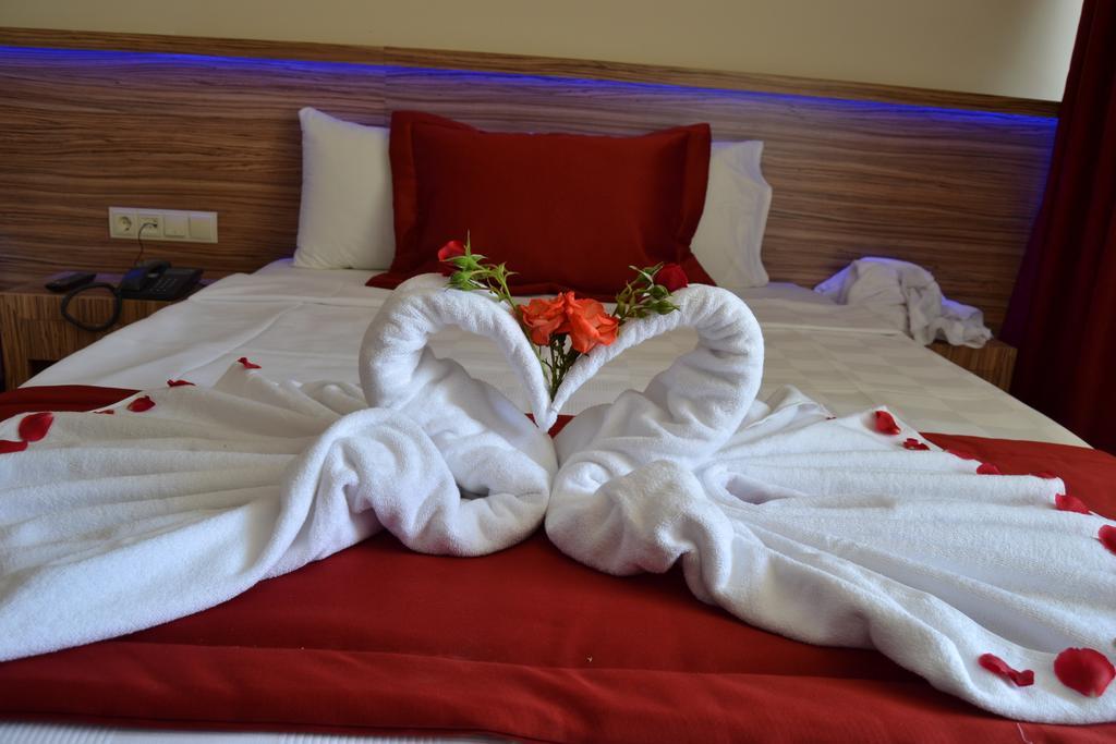 Belmare Hotel Kusadasi Exterior photo